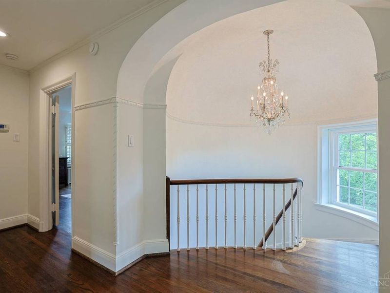 1075 Edwards Road, Cincinnati, OH 45208 Photo 66