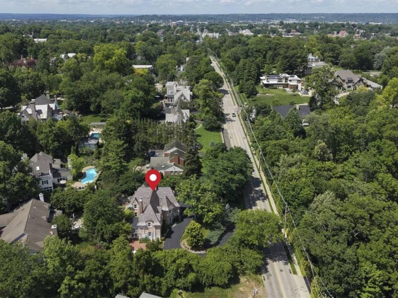 1075 Edwards Road, Cincinnati, OH 45208 Photo 71