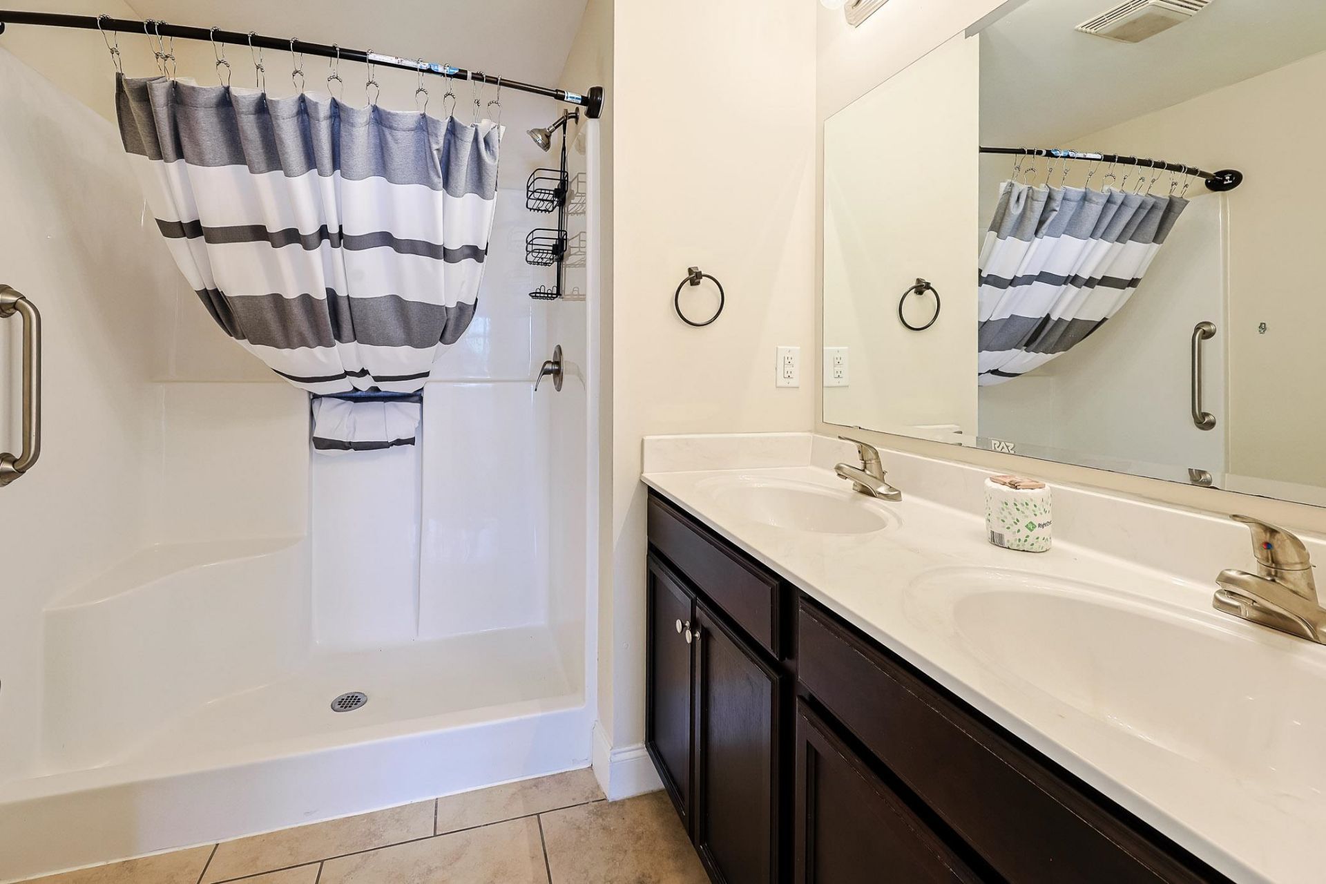 723 Riverward Dr.  Photo 18