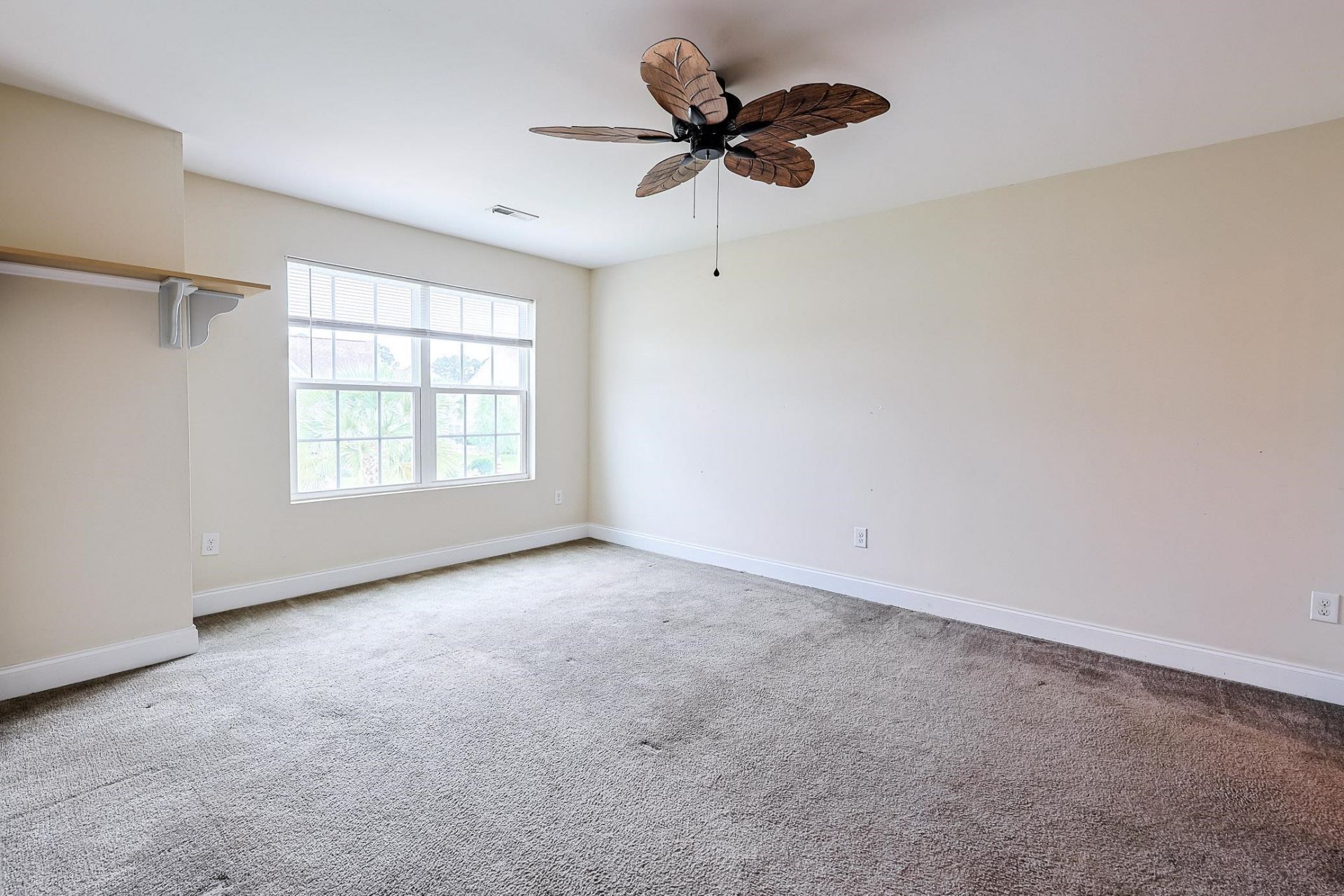 723 Riverward Dr.  Photo 21