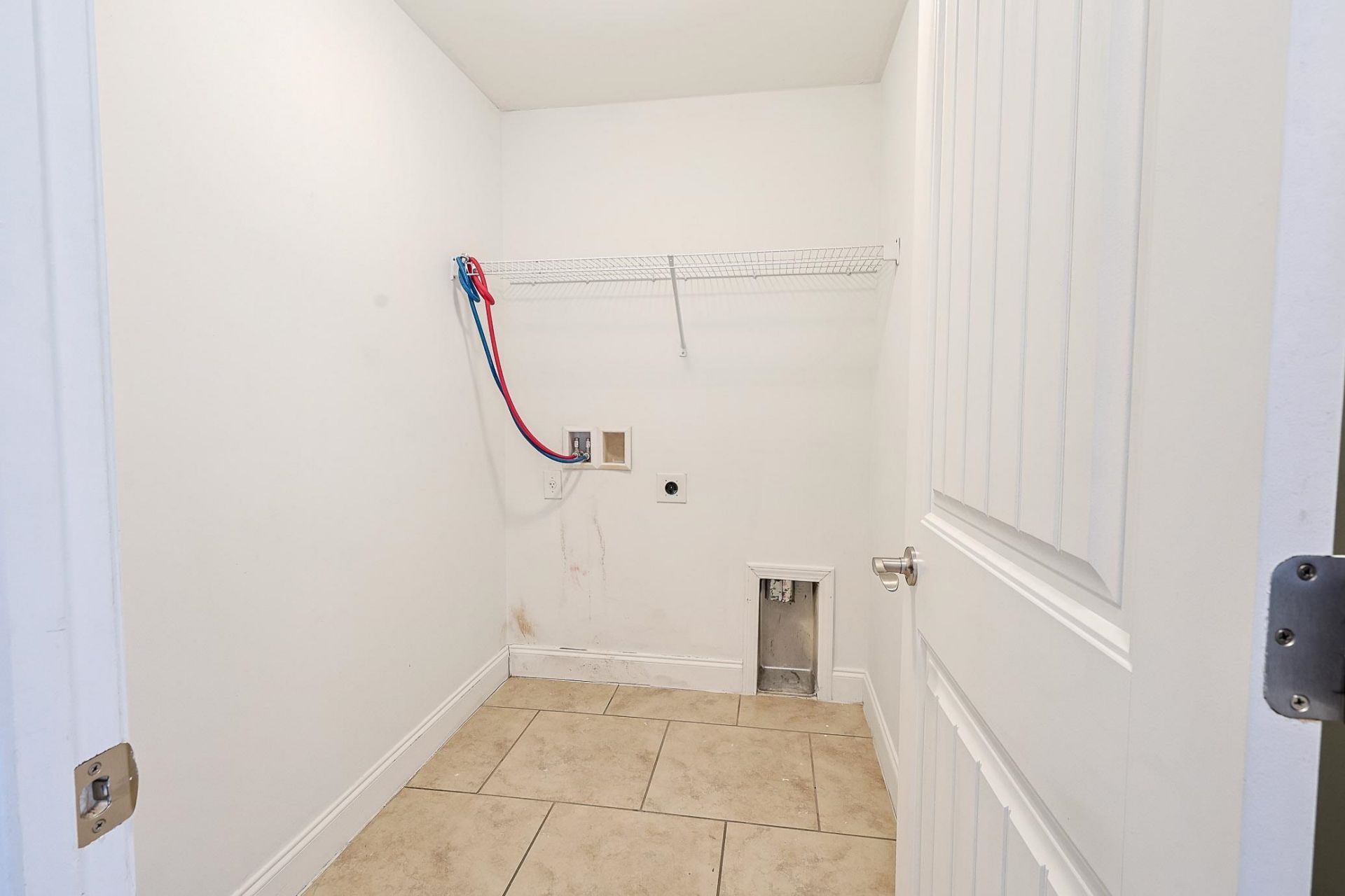 723 Riverward Dr.  Photo 23