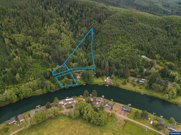 7777 Siletz Hwy, Lincoln City, OR 97367