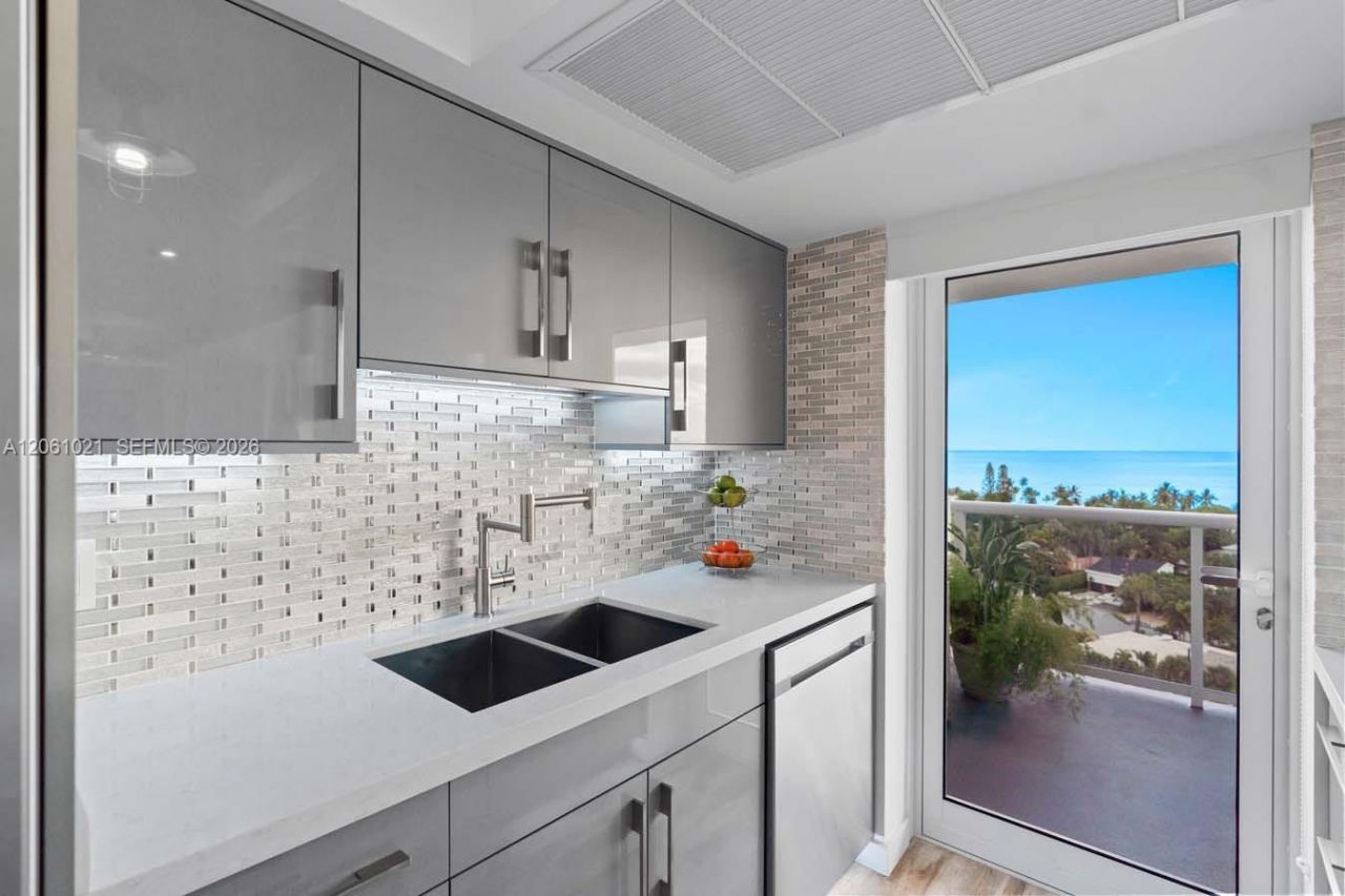 2841 N Ocean Blvd , Unit 1402, Fort Lauderdale, FL 33308 Photo