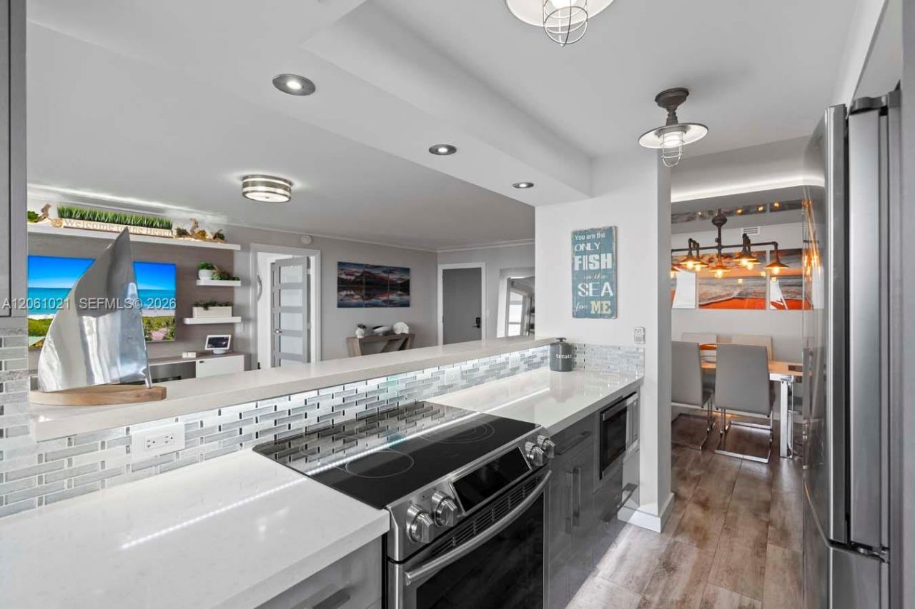 2841 N Ocean Blvd , Unit 1402, Fort Lauderdale, FL 33308 Photo