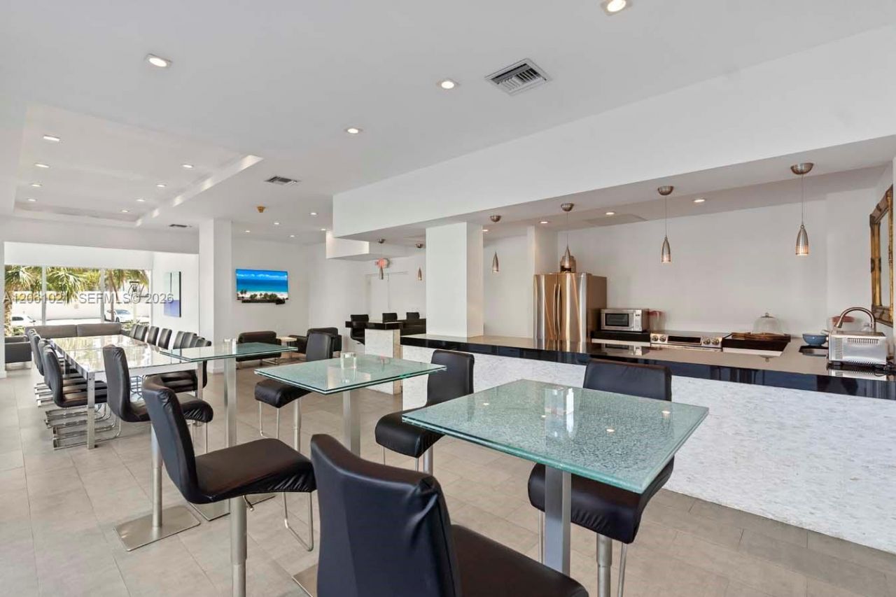 2841 N Ocean Blvd , Unit 1402, Fort Lauderdale, FL 33308 Photo