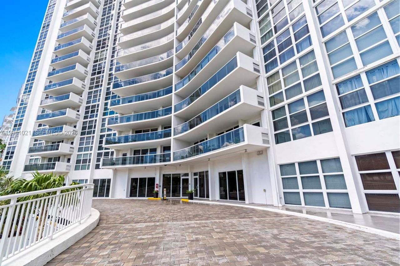 2841 N Ocean Blvd , Unit 1402, Fort Lauderdale, FL 33308 Photo