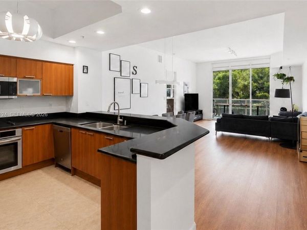 15051 Royal Oaks Ln , Unit 102, North Miami, FL 33181