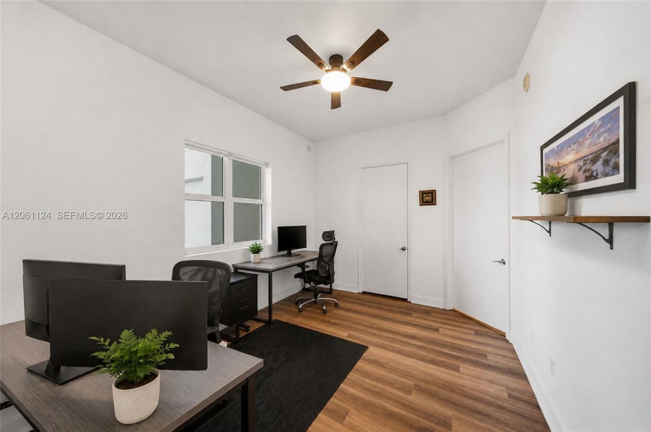 15051 Royal Oaks Ln, Unit 102, North Miami, FL 33181 Photo