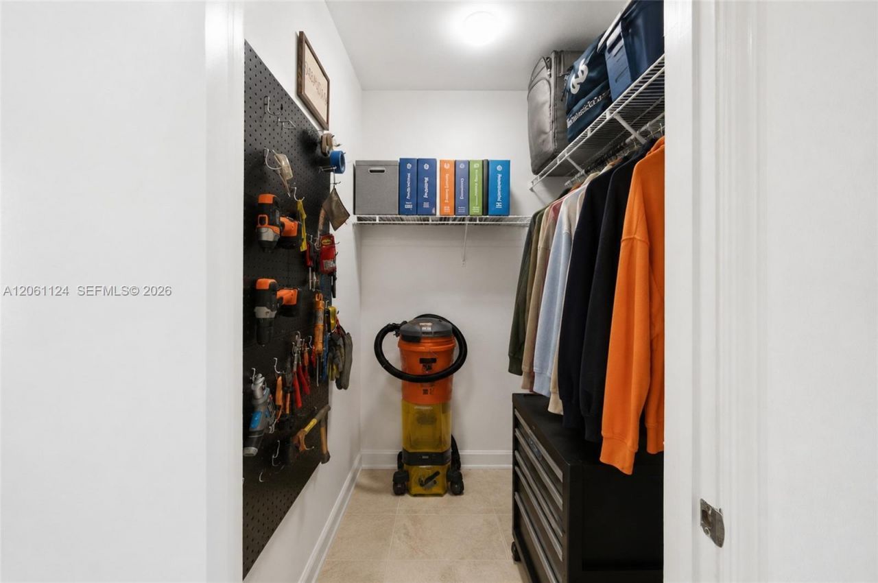 15051 Royal Oaks Ln, Unit 102, North Miami, FL 33181 Photo