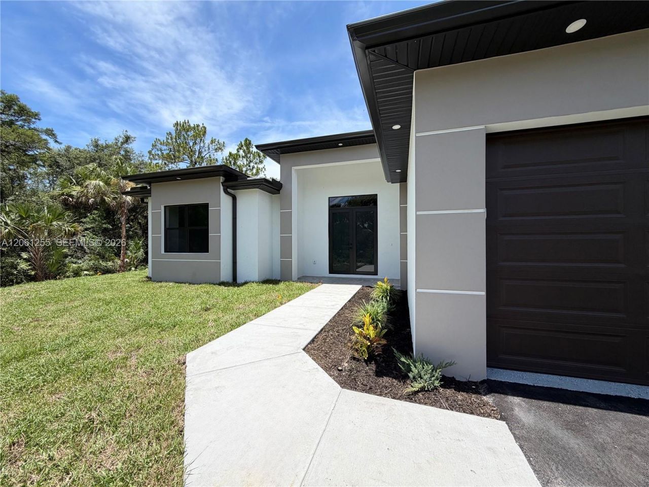 3257 Desoto Blvd S, Naples, FL 34117 Photo