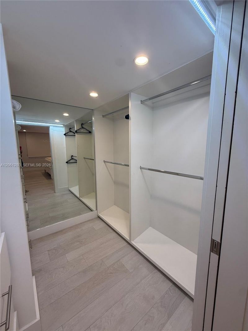 5555 Collins Ave, Unit 12C, Miami Beach, FL 33140 Photo