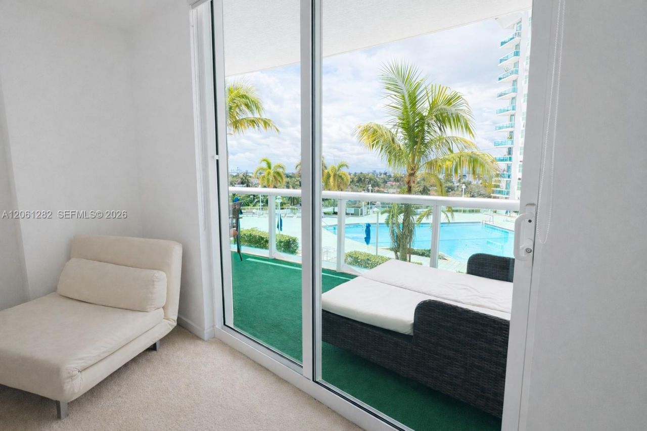 7900 Harbor Island Dr, Unit 706, North Bay Village, FL 33141 Photo