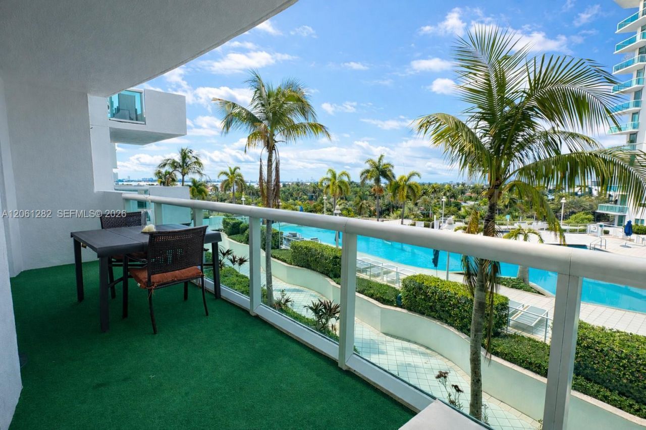 7900 Harbor Island Dr, Unit 706, North Bay Village, FL 33141 Photo
