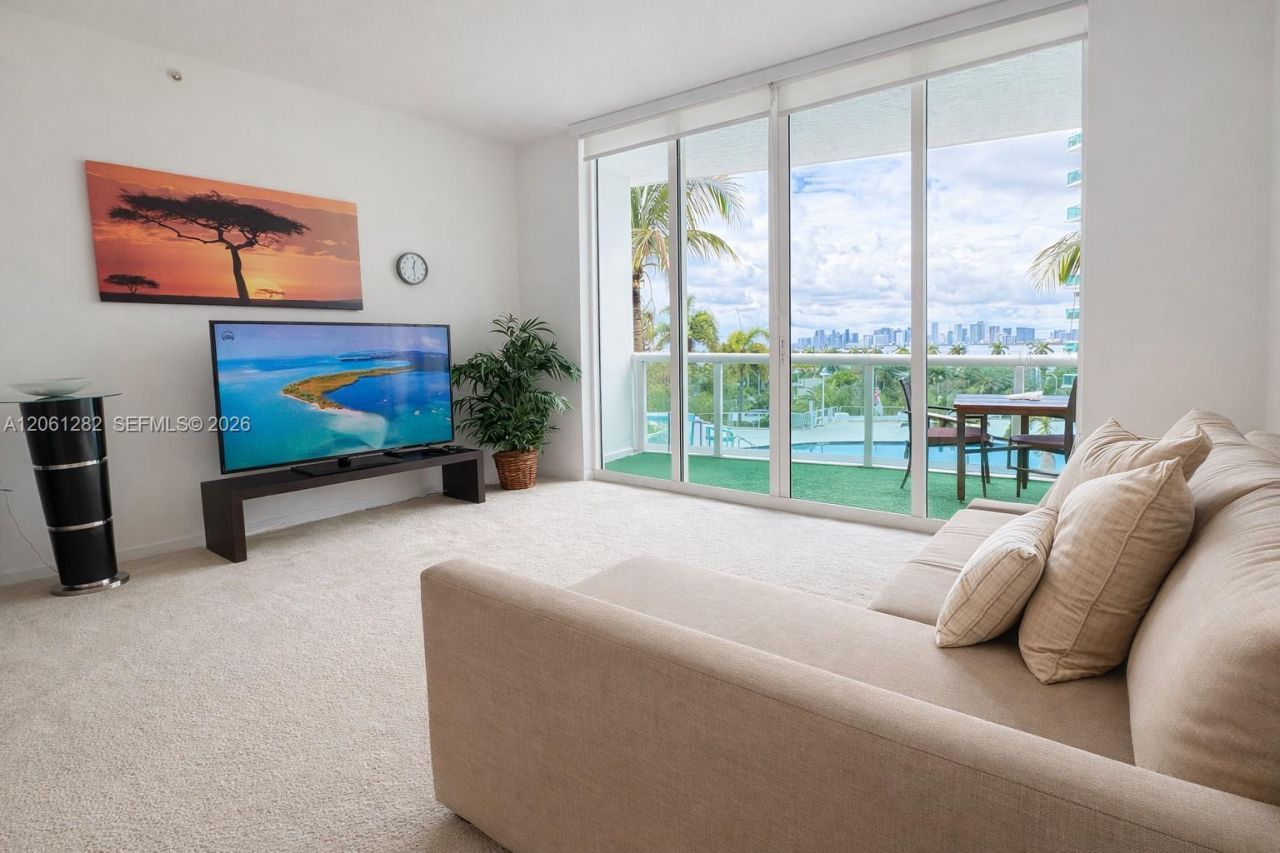7900 Harbor Island Dr, Unit 706, North Bay Village, FL 33141 Photo