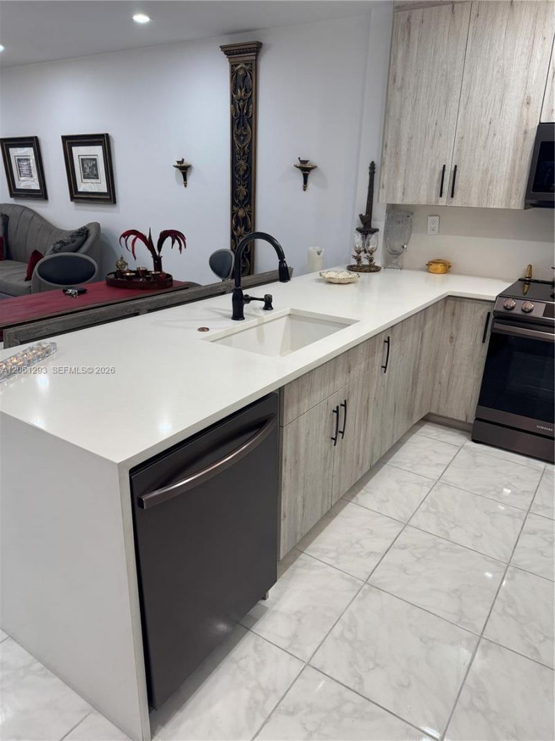 250 NE 20th St , Unit 2110, Boca Raton, FL 33431 Photo