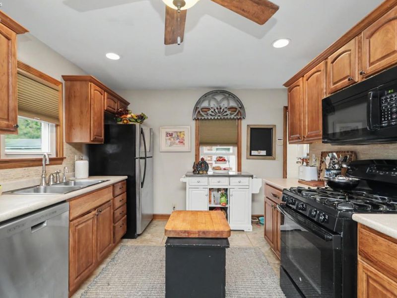 313 Bartley Avenue, Mansfield, OH 44903 Photo 7