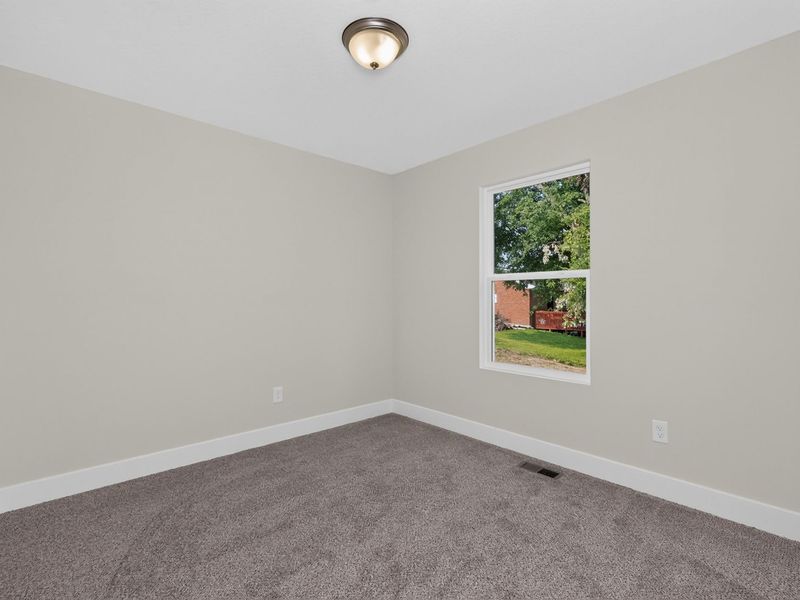 102 Avalon Drive, Williamstown, KY 41097 Photo 10