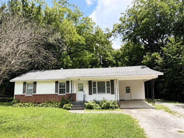 407 Rozelle Street , Humboldt, TN 38343