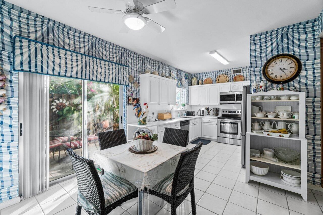 11706 Briarwood Circle, Unit 1, Boynton Beach, FL 33437 Photo