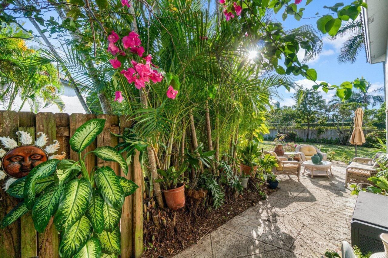 11706 Briarwood Circle, Unit 1, Boynton Beach, FL 33437 Photo