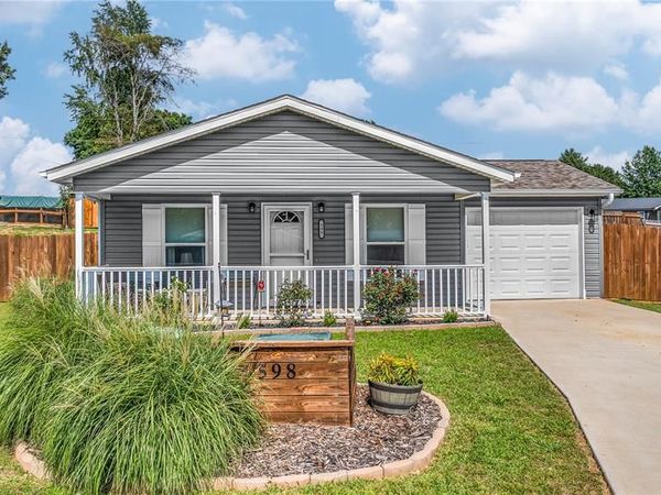 598 Southview Drive , Jackson, MO 63755
