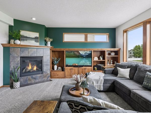 19280 Claremont Drive , Farmington, MN 55024
