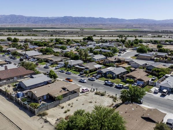 51879 La Ponderosa Drive , Coachella, CA 92236