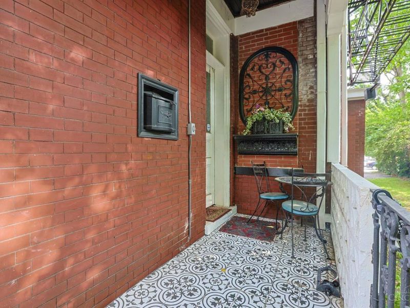 445 Ludlow Avenue, Cincinnati, OH 45220 Photo 4