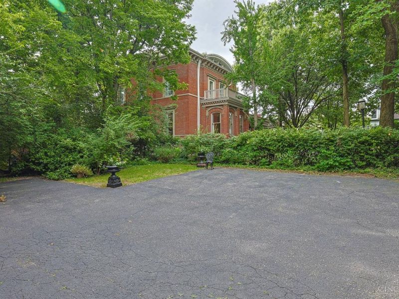445 Ludlow Avenue, Cincinnati, OH 45220 Photo 45