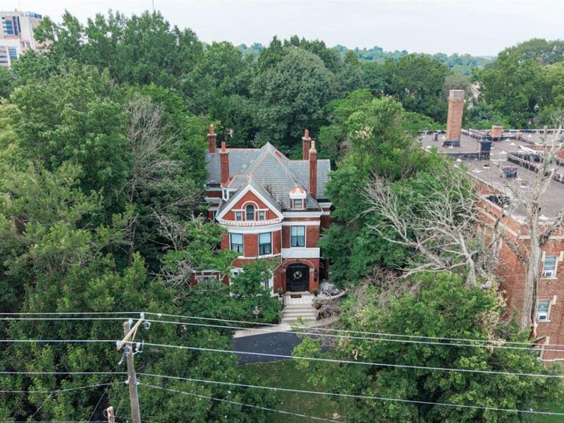 445 Ludlow Avenue, Cincinnati, OH 45220 Photo 55