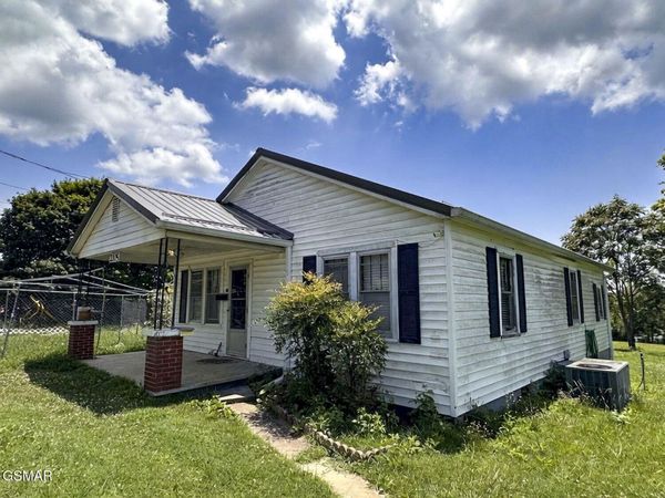 2105 Walnut Street, White Pine, TN 37890