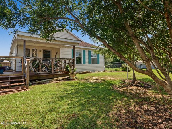19191 N Clairmonte Street, Saucier, MS 39574