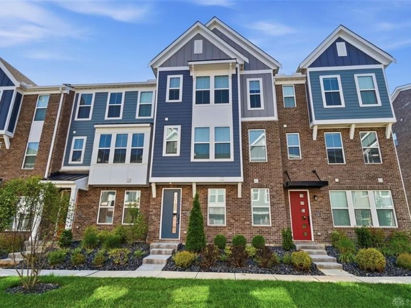 7241 Otley Drive, West Chester, OH 45069 Photo 2