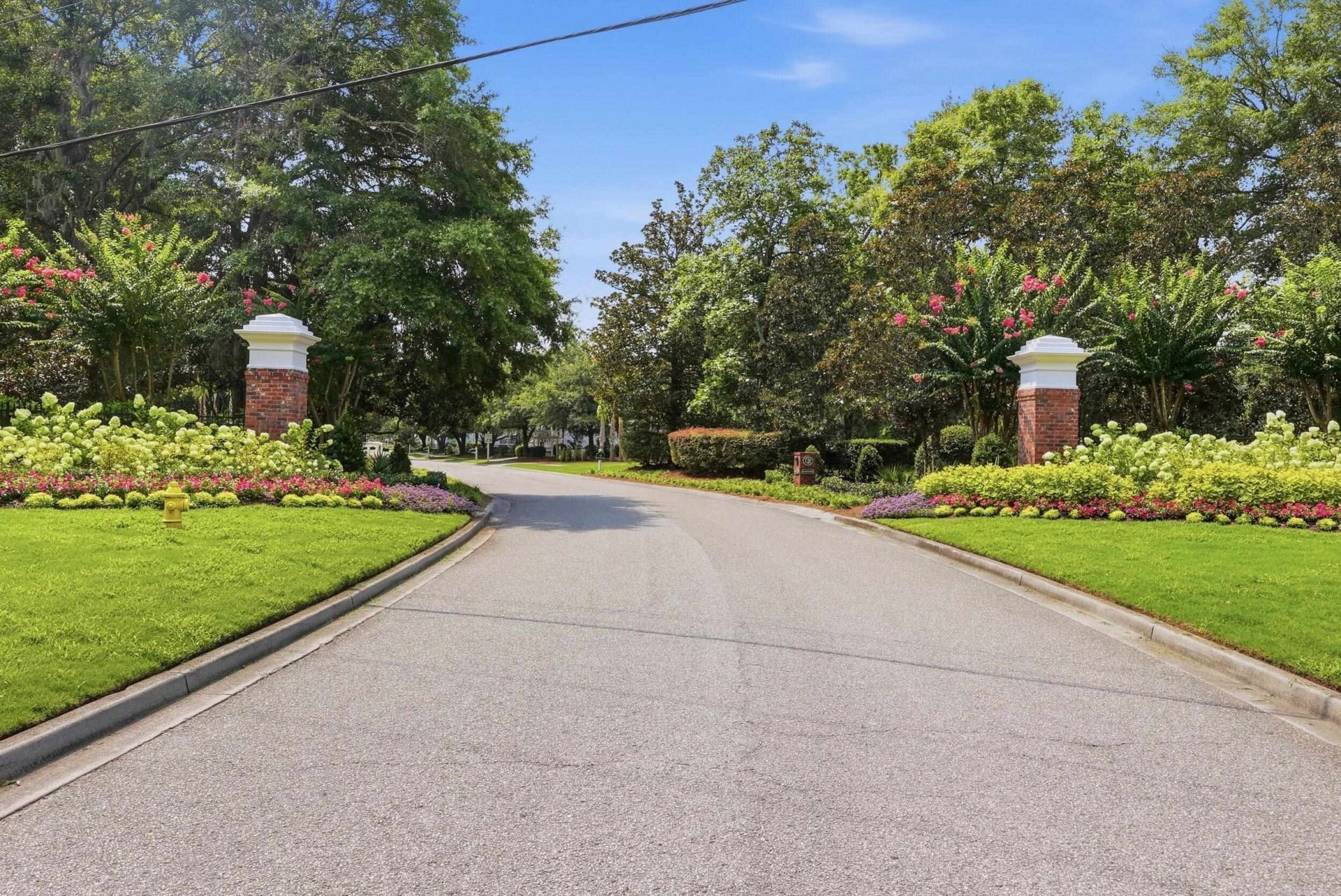 1420 Hunters Rest Dr. Photo 18