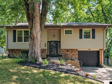 305 Ridgeway Drive, Glenwood, IA 51534