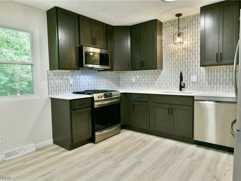 6983 Bushnell Campbell Road , Kinsman, OH 44428 Photo 15