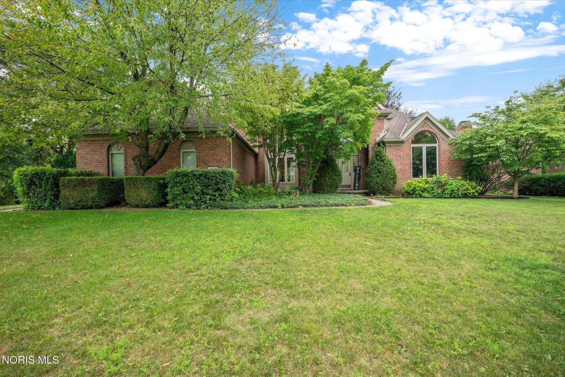 7649 Pebble Creek Drive , Maumee, OH 43537 Main Photo