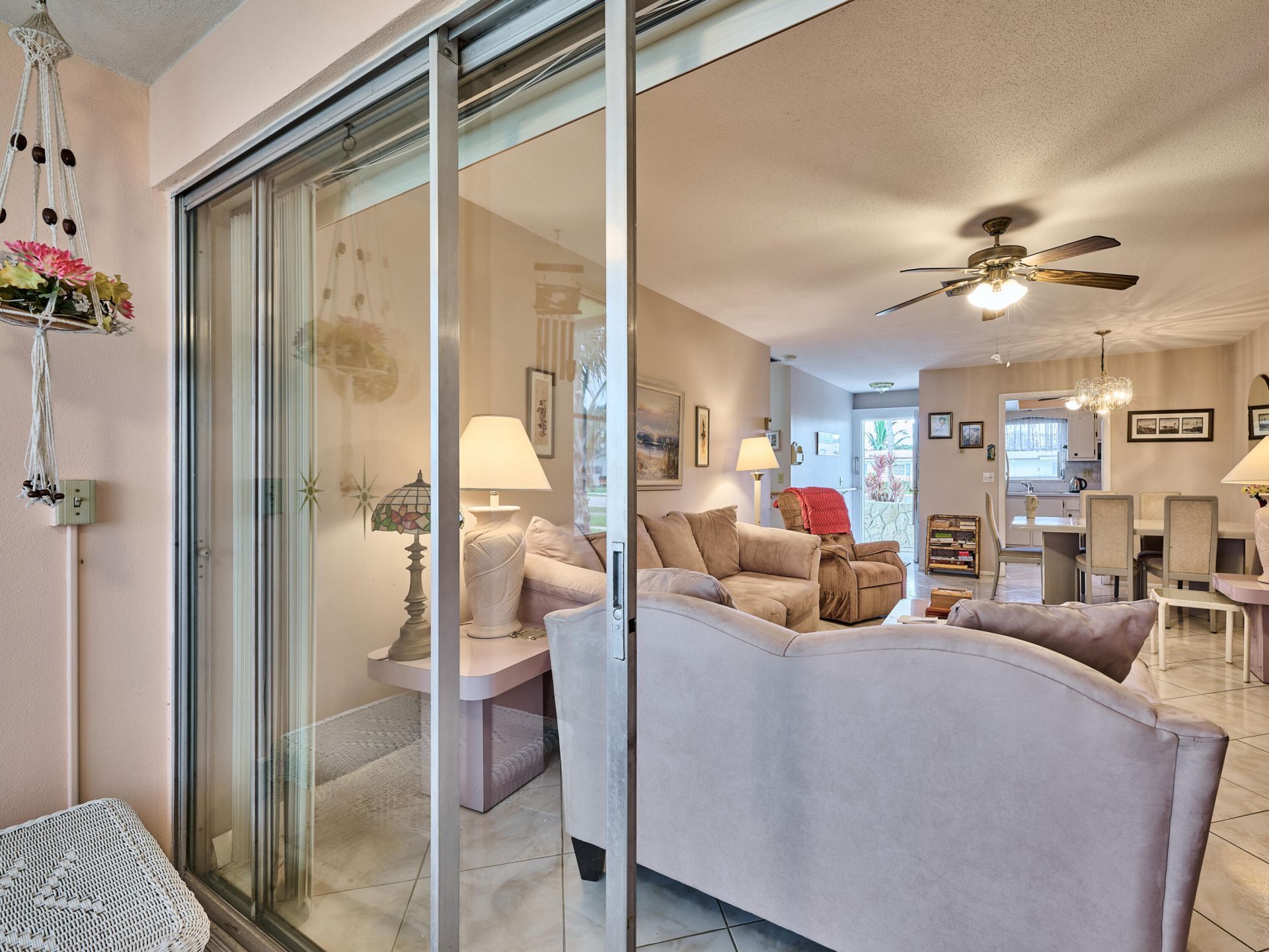 2804 Crosley Drive E, Unit F, West Palm Beach, FL 33415 Photo
