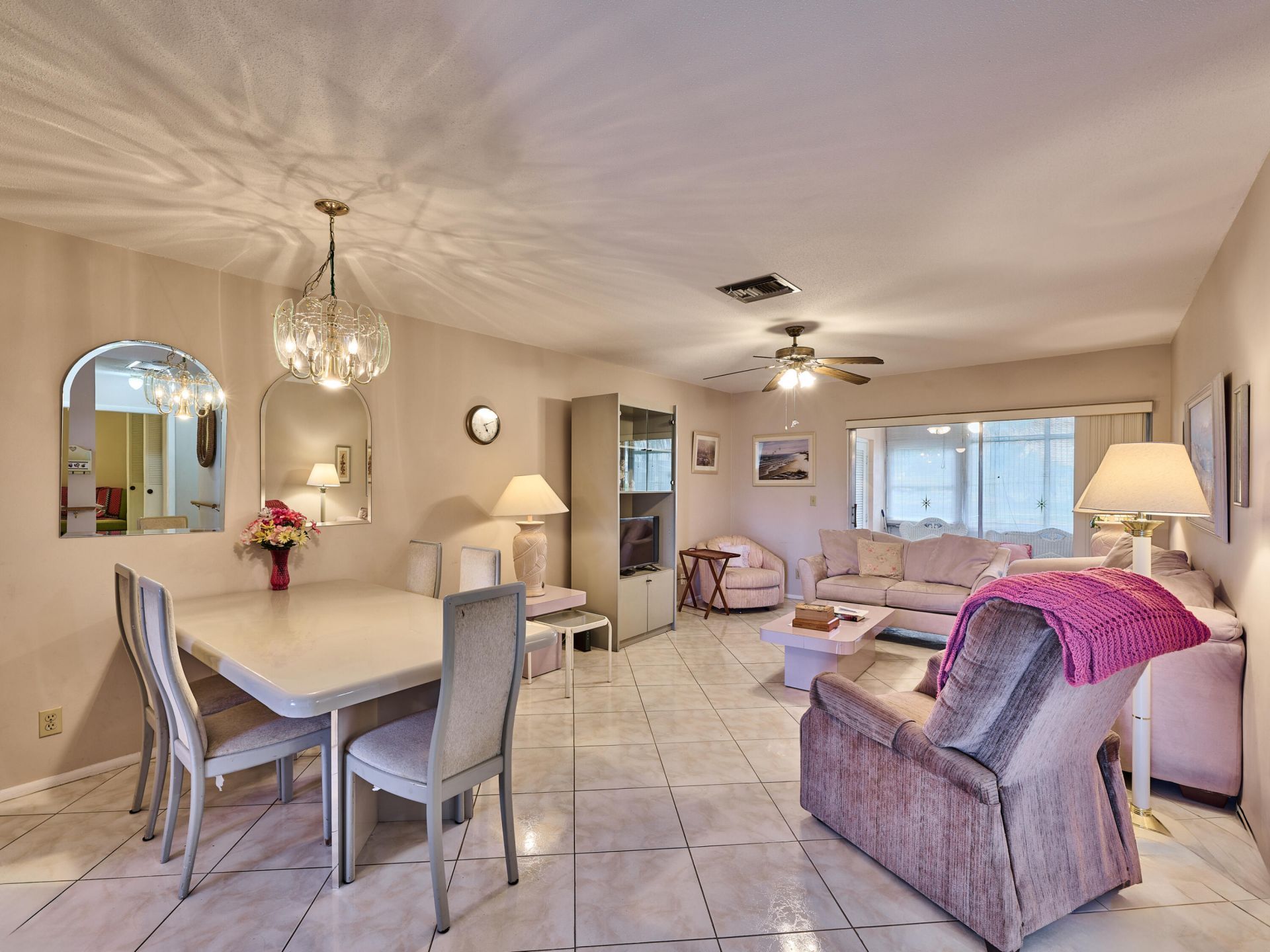 2804 Crosley Drive E, Unit F, West Palm Beach, FL 33415 Photo