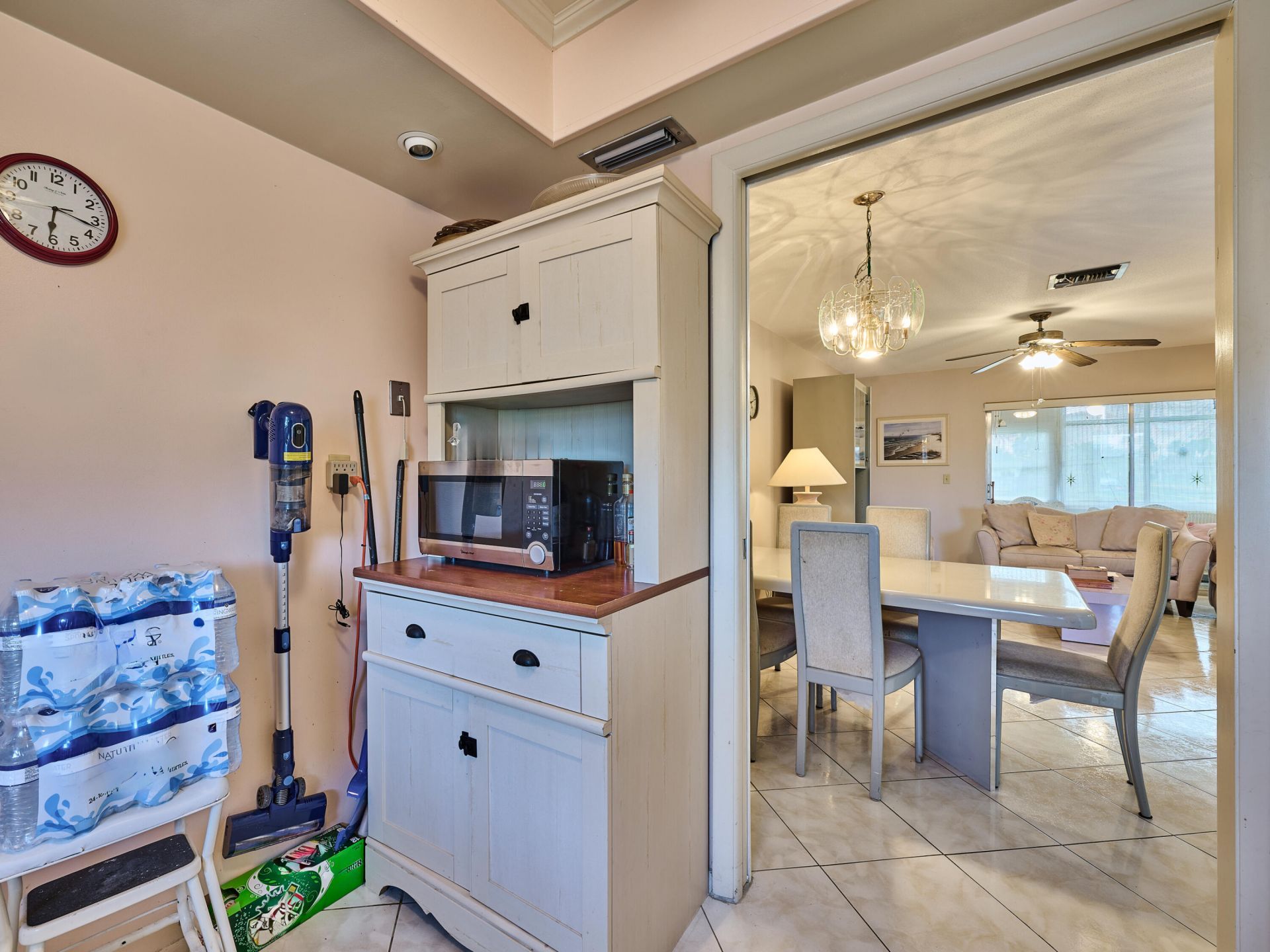 2804 Crosley Drive E, Unit F, West Palm Beach, FL 33415 Photo