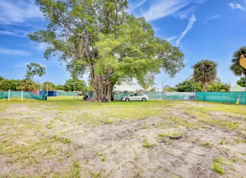 2108 Orange Avenue, Fort Pierce, FL 34982 Photo