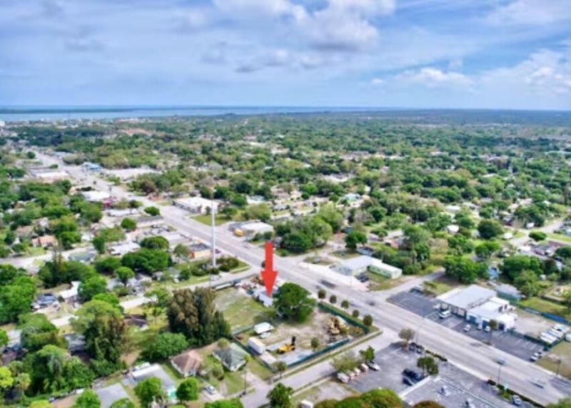2108 Orange Avenue, Fort Pierce, FL 34982 Photo