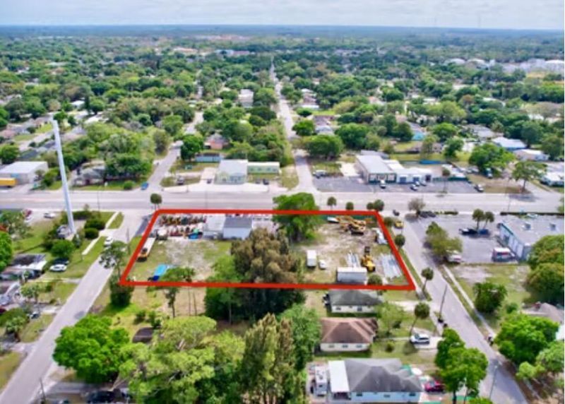 2108 Orange Avenue, Fort Pierce, FL 34982 Photo