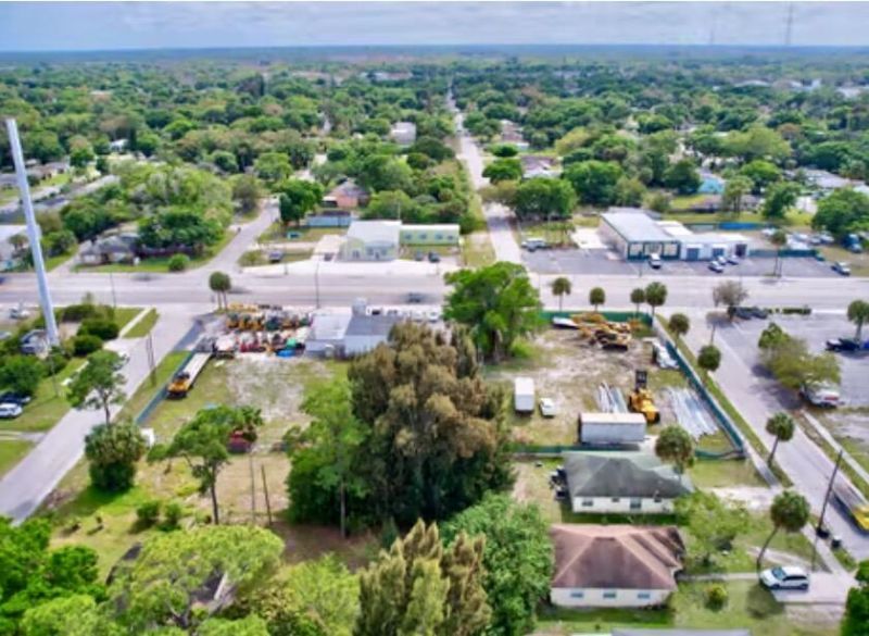 2108 Orange Avenue, Fort Pierce, FL 34982 Photo