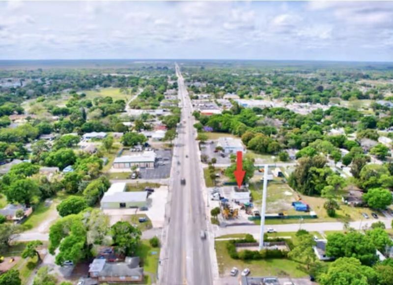 2108 Orange Avenue, Fort Pierce, FL 34982 Photo