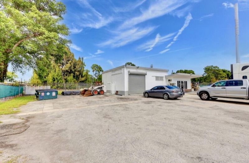 2108 Orange Avenue, Fort Pierce, FL 34982 Photo