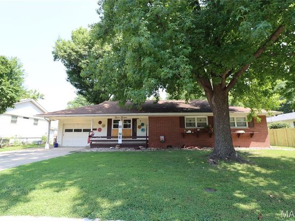 1213 Killarney Drive , Greenville, IL 62246