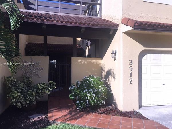 3917 Adra Ave , Unit E-46A, Doral, FL 33178