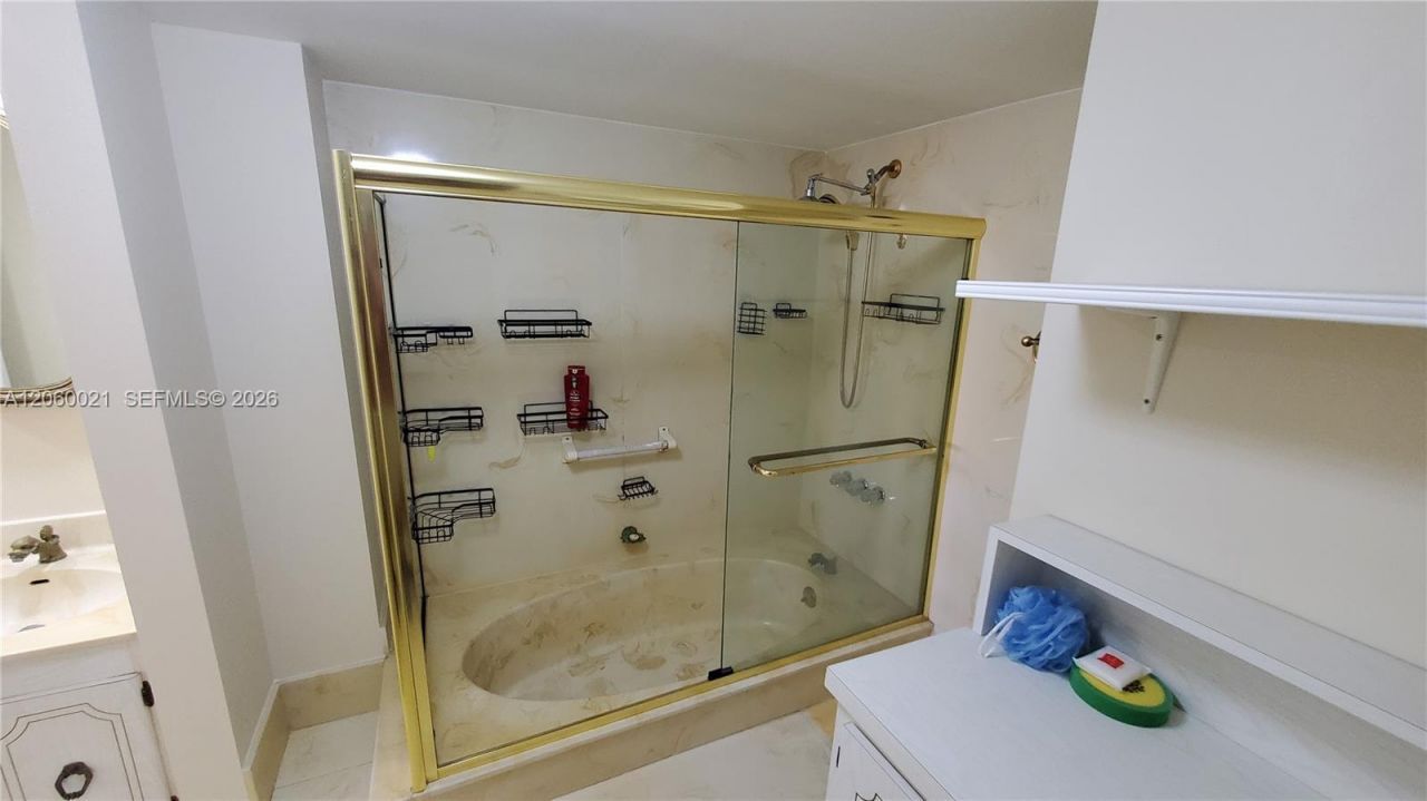 1833 S Ocean Dr, Unit 1103, Hallandale Beach, FL 33009 Photo