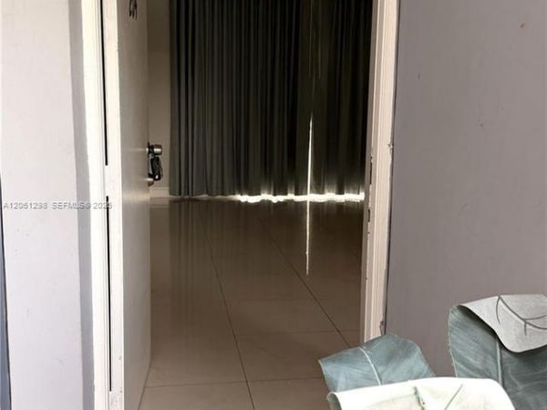 5100 W Flagler St , Unit 204, Miami, FL 33134
